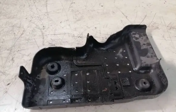 KIA Sportage Fuel tank bottom protection 