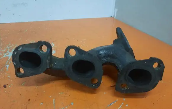 Nissan Pathfinder R50 Exhaust manifold NN1035