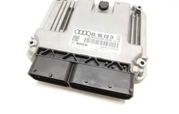 Audi Q3 8U Engine control unit/module 03L906018CN 0281018227 03L906018ES