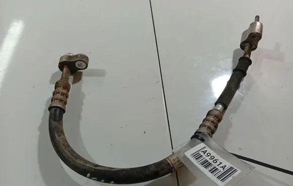 Air conditioning (A/C) pipe/hose