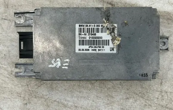 BMW 7 E65 E66 Voice control module 69608039 01000232D0