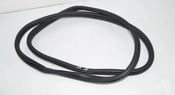 BMW 3 G20 G21 Rear door rubber seal (on body) 7497914 51727497914