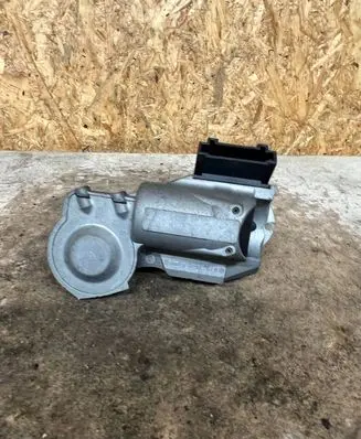 Mercedes-Benz E W210 Steering wheel lock A2034620730