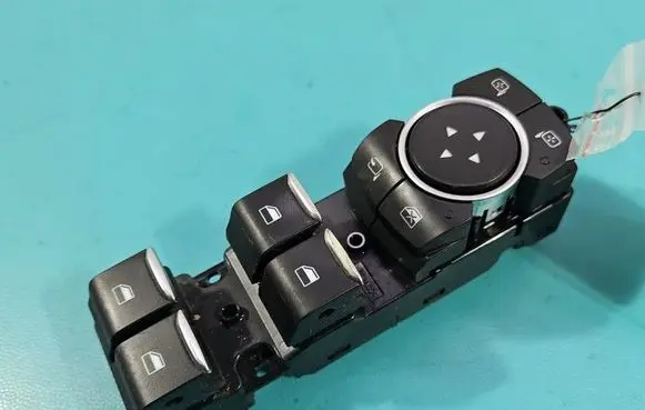 Ford Focus Electric window control switch H1BT-14540-DC IMPRK1536197