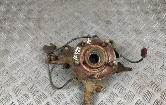 Subaru Forester SG Front wheel hub 