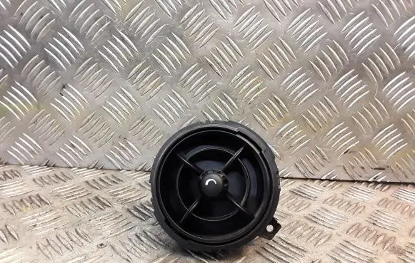 Dashboard air vent grill cover trim