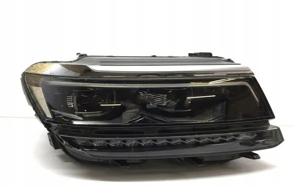 Volkswagen Tiguan Headlight/headlamp 5NN941114C