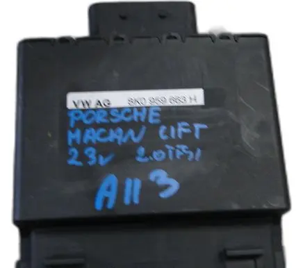 Porsche Macan (95B) Trunk lid opening control unit