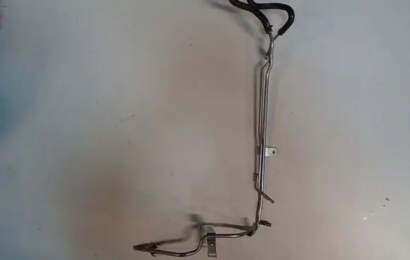 Audi A3 S3 8V Engine coolant pipe/hose 06J121075D