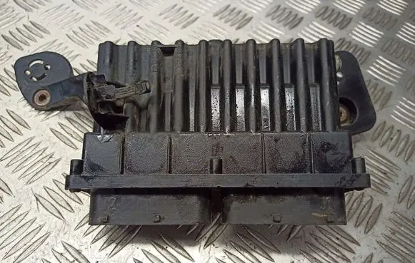 Opel Astra G Coolant fan relay 09131730