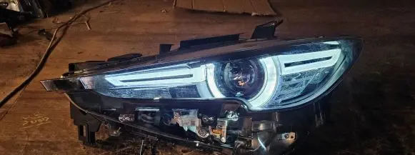 Mazda CX-5 II Headlight/headlamp K124-51040