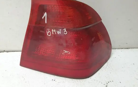 BMW 3 E46 Rear/tail lights 230022R2