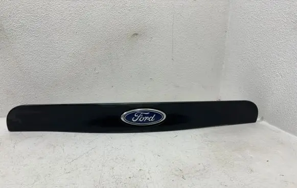 Ford Explorer Tailgate trim