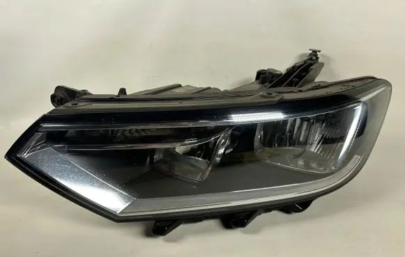 Volkswagen PASSAT B8 Headlight/headlamp