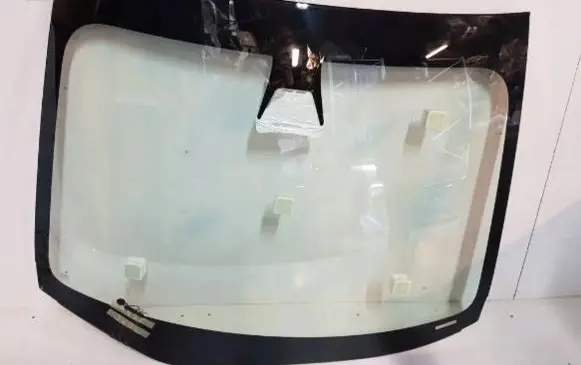 Tesla Model 3 Front windscreen/windshield window 1466270-S0-J