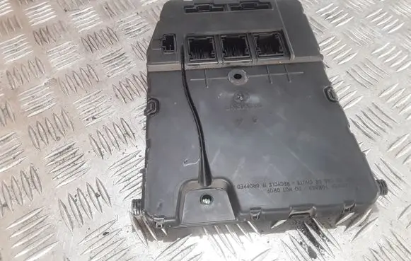 Renault Scenic II - Grand scenic II Comfort/convenience module 8200525384