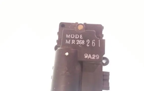 Mitsubishi Carisma Air flap motor/actuator MR268261