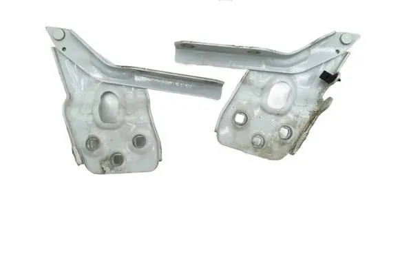 Volkswagen Touareg II Engine bonnet/hood hinges 7P6823302 7P6823301
