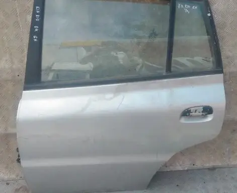 KIA Rio Rear door