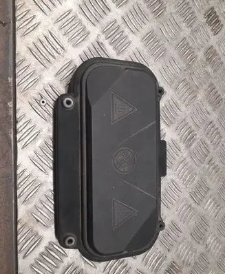 BMW 5 F10 F11 Fuse box cover 7555179
