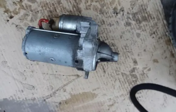 Nissan Qashqai Starter motor 23300JG70A
