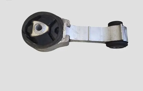 Renault Megane III Engine mount bracket