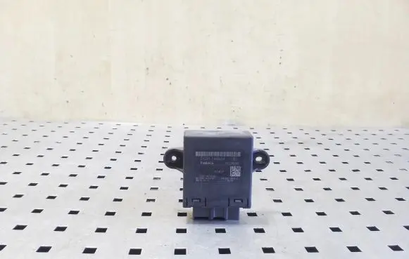 Ford Mondeo MK V Door control unit/module DG9T14B534BD DG9T14C112BC