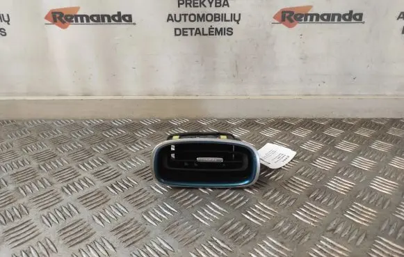Toyota Prius Prime Dashboard side air vent grill/cover trim 5566047150 GN71159840