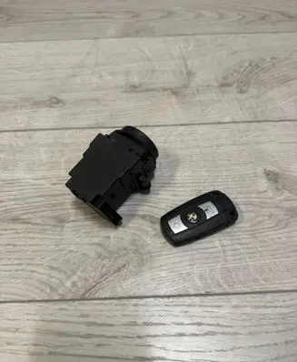 BMW 3 E90 E91 Ignition lock 6954722 10862510 064082422
