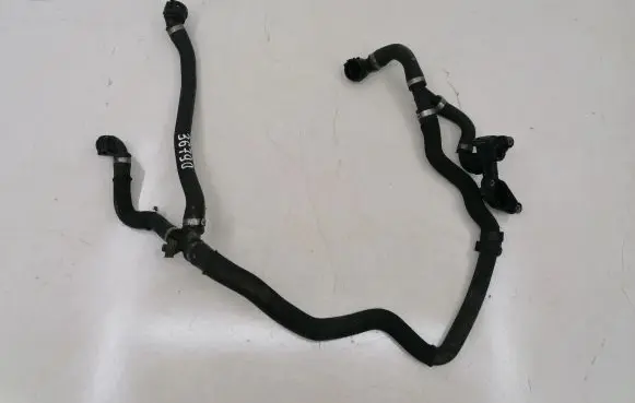 BMW X5 E70 Engine coolant pipe/hose