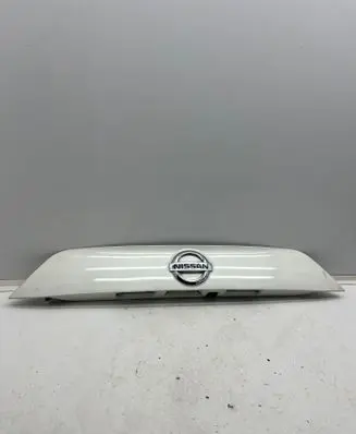 Nissan Qashqai Trunk door license plate light bar 908104ESXX 908104ETXX 988104EUXX