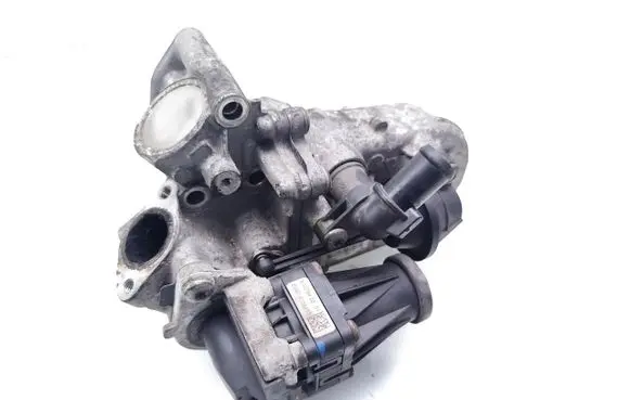 Opel Corsa D EGR valve 55230929 50276422 70362203
