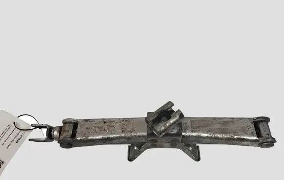 Nissan Almera Tino Lift Jack