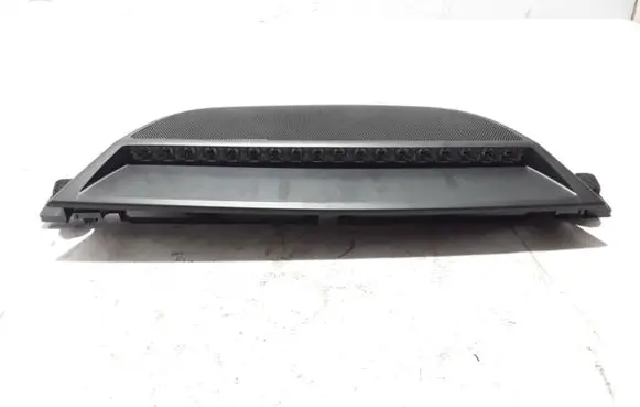 Volvo S90, V90 Third/center stoplight 31371838