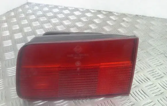 BMW 5 E39 Tailgate rear/tail lights 8361674