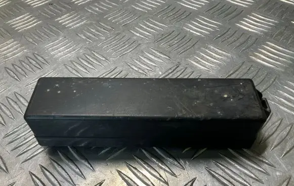 Nissan Cube Z12 Fuse box cover