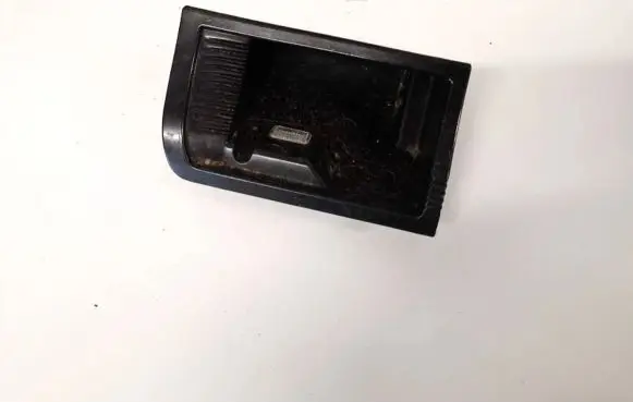 Car ashtray