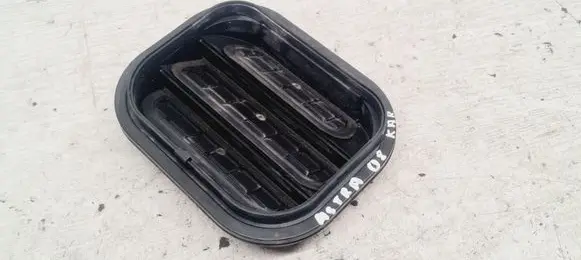 Opel Astra H Quarter panel pressure vent 90569661 1823778