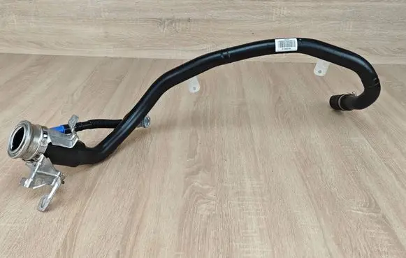 BMW 8 G16 Fuel line pipe 7483431