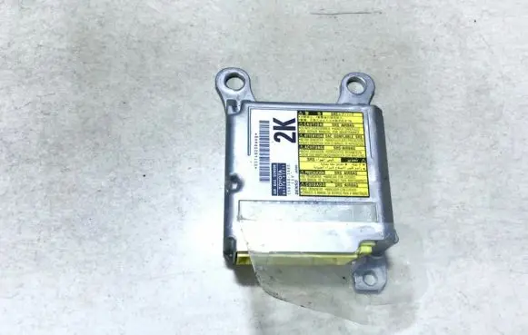 Toyota RAV 4 (XA30) Airbag control unit/module 8917042211 89170-42211