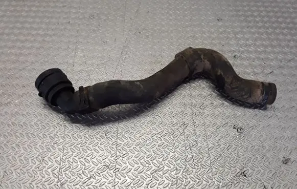 Volkswagen Golf IV Engine coolant pipe/hose