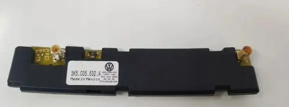 Volkswagen Jetta V Sound amplifier