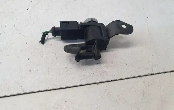 Audi A4 S4 B8 8K Turbo solenoid valve 1J0906283C