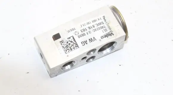 Audi A3 8Y Air conditioning (A/C) expansion valve 5WC816103