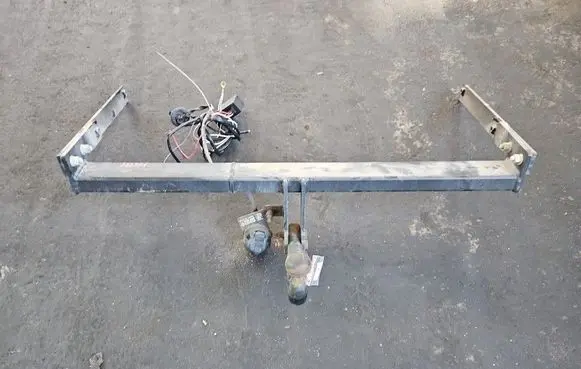 Ford Kuga I Tow bar set IMPRK1595215