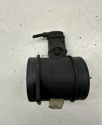 Volkswagen Touareg I Mass air flow meter 0280218073
