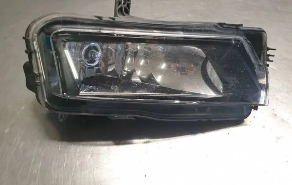 Volkswagen Caddy Front fog light 2K5941661B 10321010000