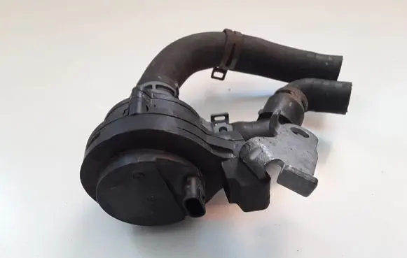 Skoda Octavia Mk3 (5E) Electric auxiliary coolant/water pump 5Q0965567J