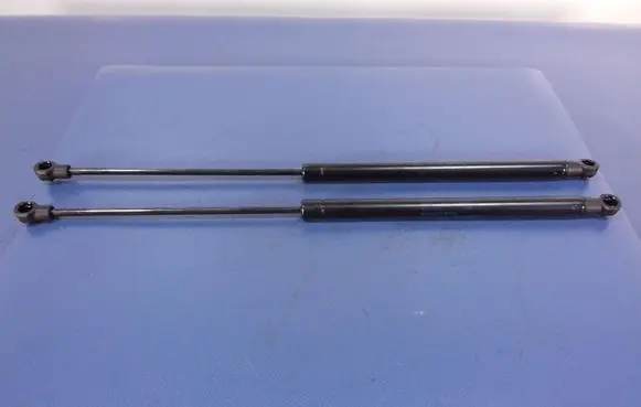 Audi A8 S8 D4 4H Shock absorber/damper mounting bracket 4H0827551B