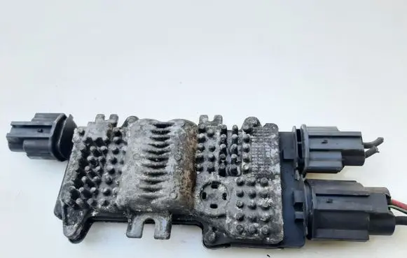 Opel Antara Fan control module 1137328617